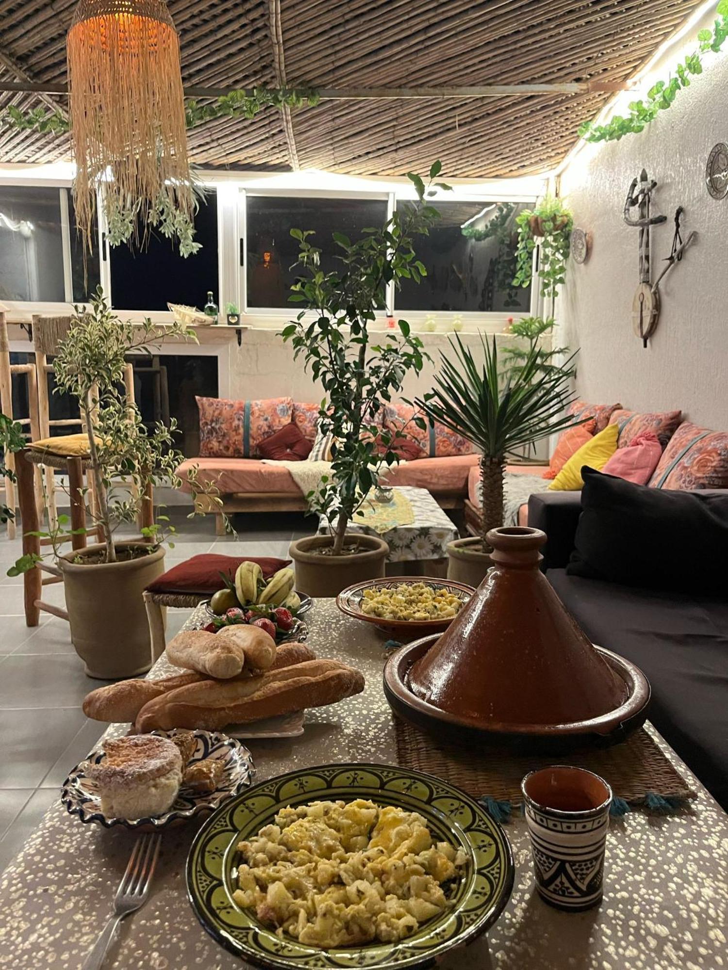 Hotel Amazigh Surf House Agadir Esterno foto